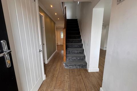 undefined, Barford Rise, Luton