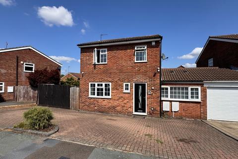 4 bedroom detached house for sale, Barford Rise, Luton