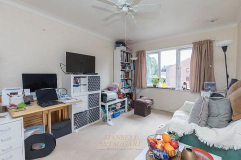 undefined, Brighton Road, Crawley RH11