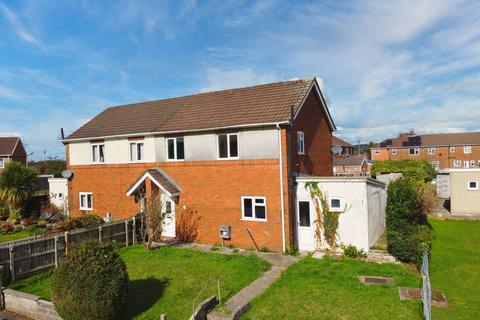 Heol Pantgwyn, Llanharry, CF72 9HU