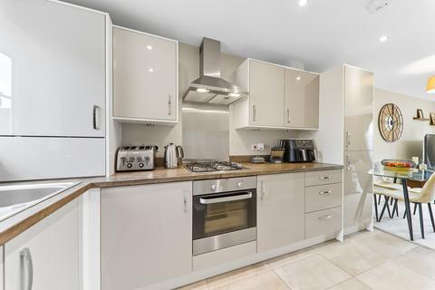 3 bedroom townhouse for sale, Waterside Crescent, Castleford, Yorkshire