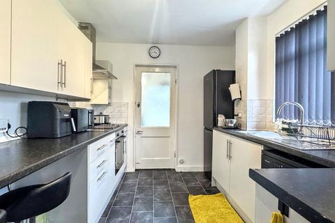 3 bedroom semi-detached house for sale, Shelley Avenue, Boldon Colliery, Tyne and Wear, NE35 9EA