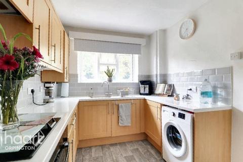 undefined, Longbury Drive, Orpington