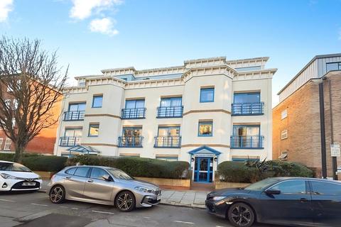2 bedroom flat to rent, Salisbury Road, East Sussex BN3
