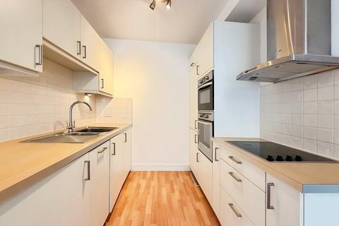 2 bedroom flat to rent, Salisbury Road, East Sussex BN3