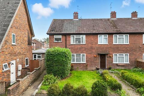 2 bedroom maisonette for sale, High Street, Stanstead Abbotts