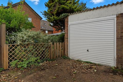 undefined, High Street, Stanstead Abbotts