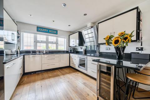 undefined, Ringwood Avenue, Pratts Bottom BR6