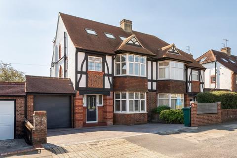 Court Farm Road, Hove
