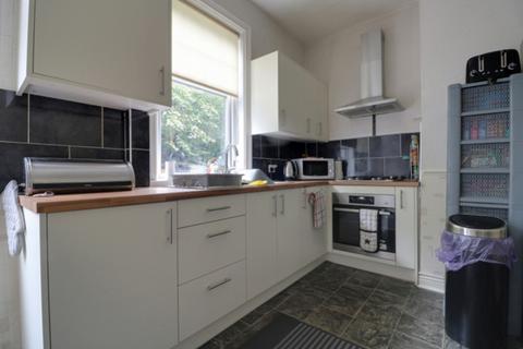 3 bedroom end of terrace house for sale, Norristhorpe Lane, Liversedge, West Yorkshire, WF15