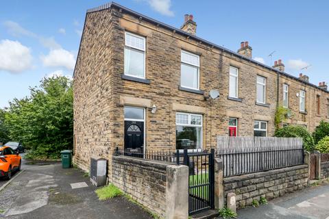 3 bedroom end of terrace house for sale, Norristhorpe Lane, Liversedge, West Yorkshire, WF15