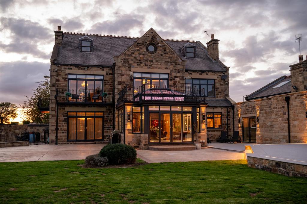 Exterior and Gardens