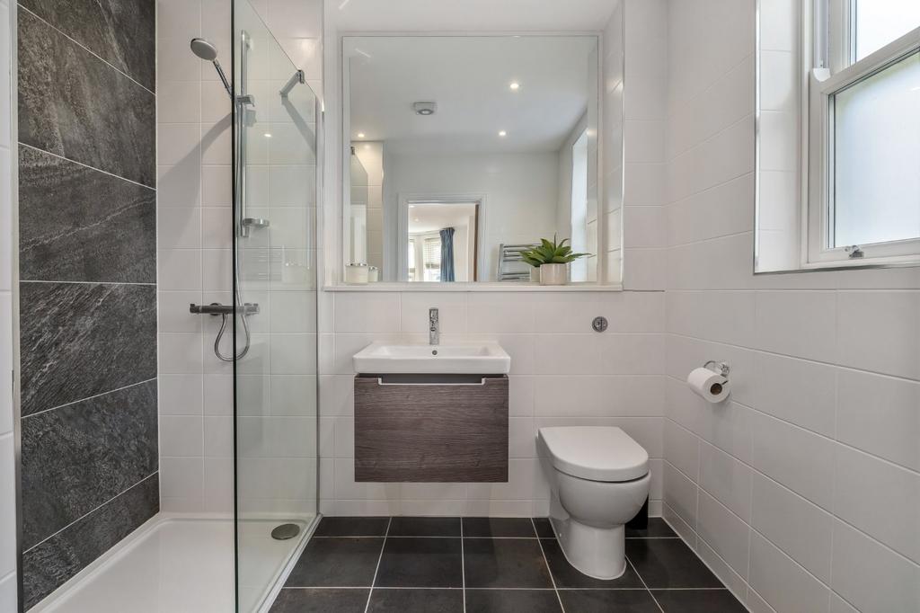 Ensuite