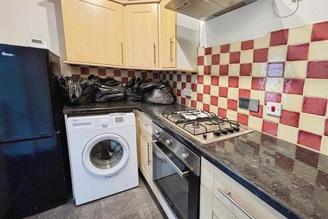 2 bedroom terraced house for sale, School Lane, Bradford BD6
