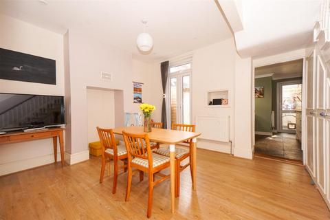 3 bedroom terraced house for sale, St. Thomass Road, Hastings