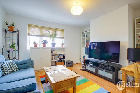 undefined, Green Lanes, London