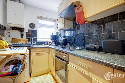 undefined, Green Lanes, London