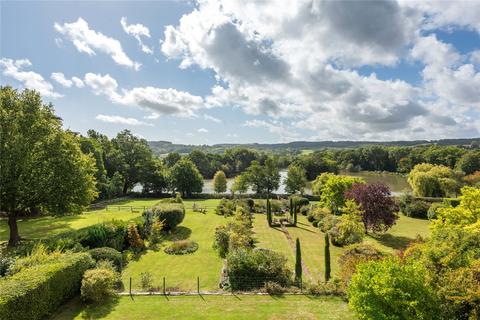 3 bedroom apartment for sale, Old Bury Hill, Westcott, Dorking, Surrey, RH4
