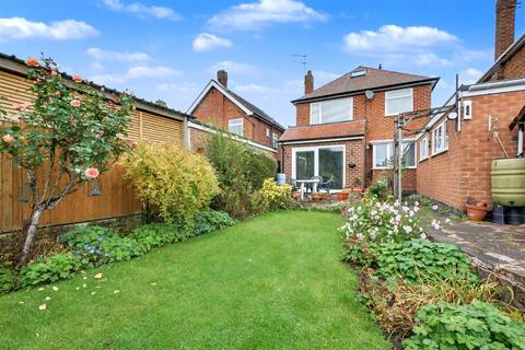 undefined, Mowbray Rise, Arnold