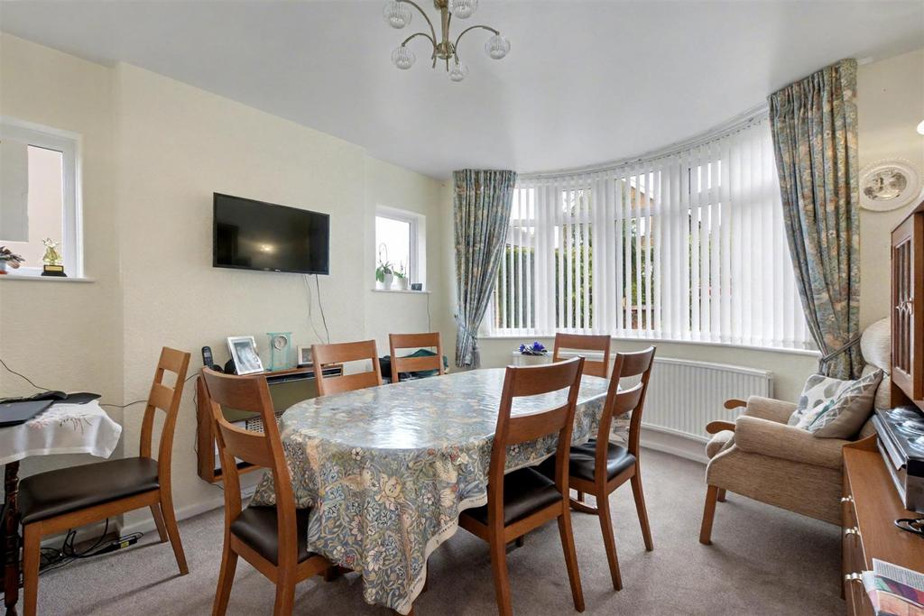 Dining Room 2.jpeg