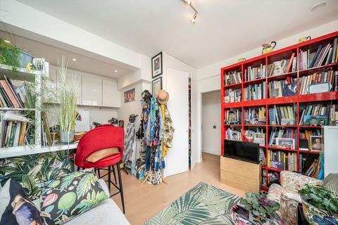 undefined, Woburn Place, London WC1H