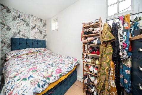undefined, Woburn Place, London WC1H