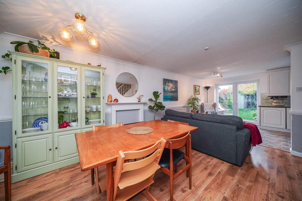 22-Morris-Court-06035