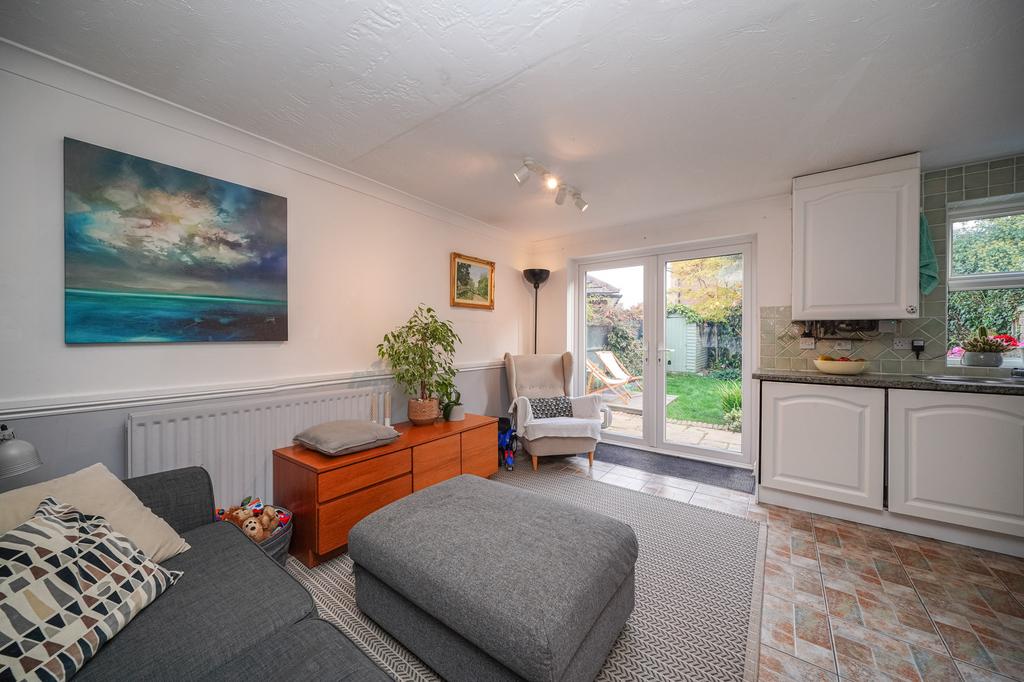 22-Morris-Court-06041