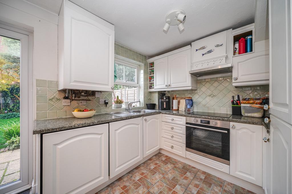 22-Morris-Court-06053