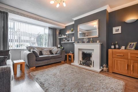 4 bedroom semi-detached house for sale, Melbourne Road, Wakefield, West Yorkshire