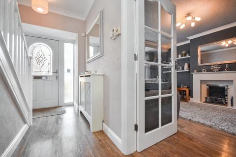 4 bedroom semi-detached house for sale, Melbourne Road, Wakefield, West Yorkshire