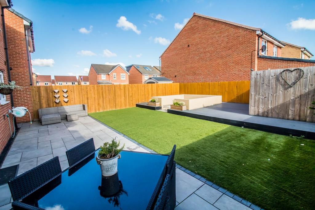Rear Garden Pic 2.