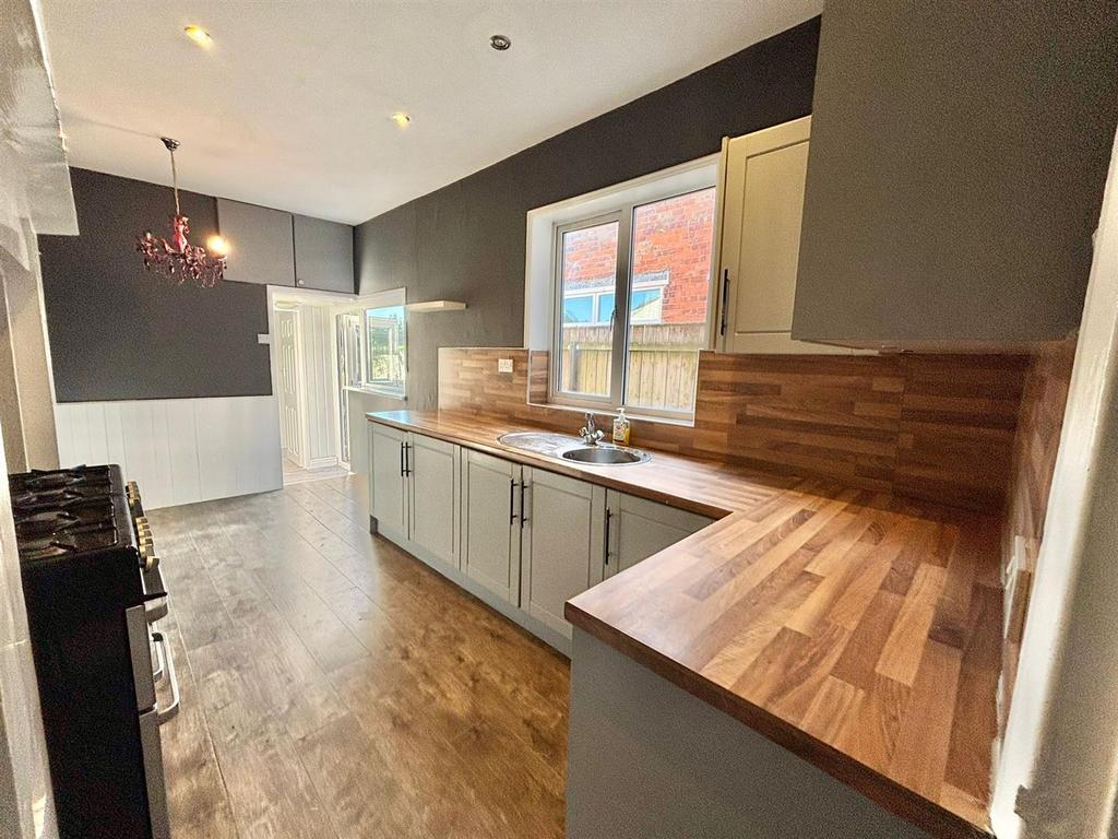 Breakfast Kitchen