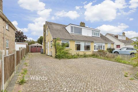 4 bedroom chalet for sale, Collingwood Road, St Margarets-At-Cliffe, Dover, Kent