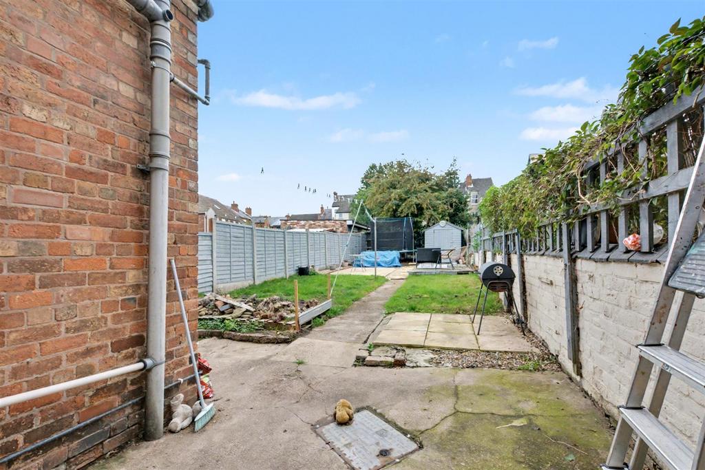 Garden 1.jpeg
