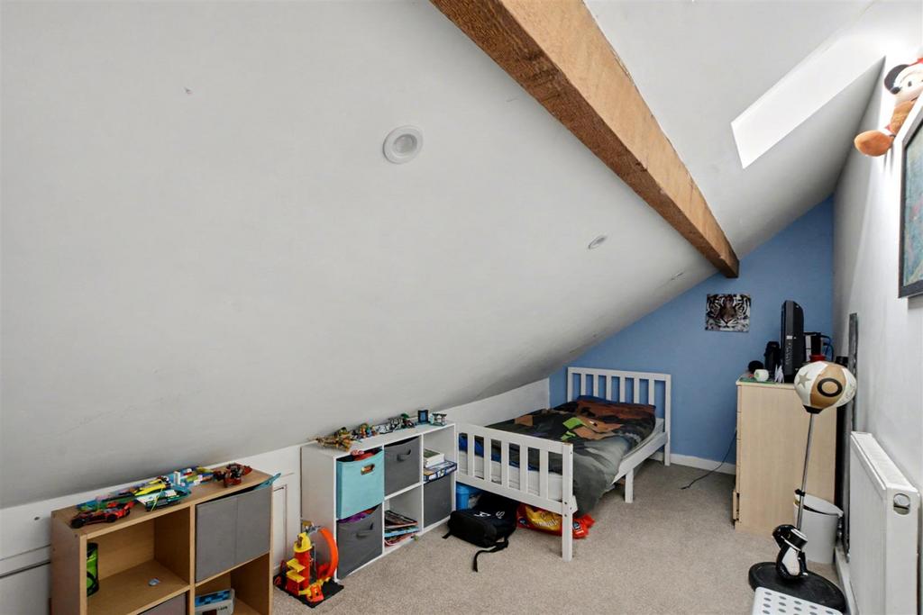 Bedroom 4.jpeg