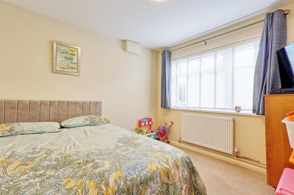 IMG 6923 4 5 easy HDR-interior3.jpg