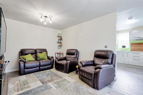 8 Gurton Road, Coggeshall, Colchester, CO6 1QL