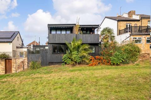 3 bedroom house for sale, Spa Hill, Crystal Palace, London, SE19