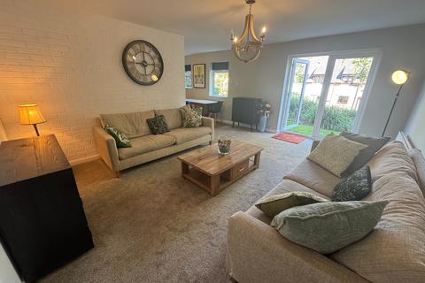 undefined, Marlborough Road, Swindon, SN3