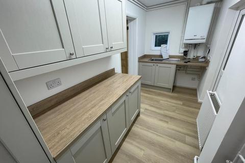 3 bedroom semi-detached house to rent, Sprites Lane, Belstead IP8