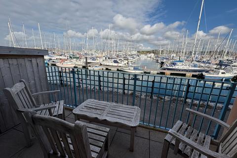 3 bedroom townhouse for sale, Shaw Way, Mount Batten, PL9