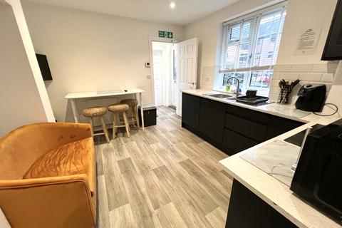 undefined, Deansgrove, Grimsby, DN32