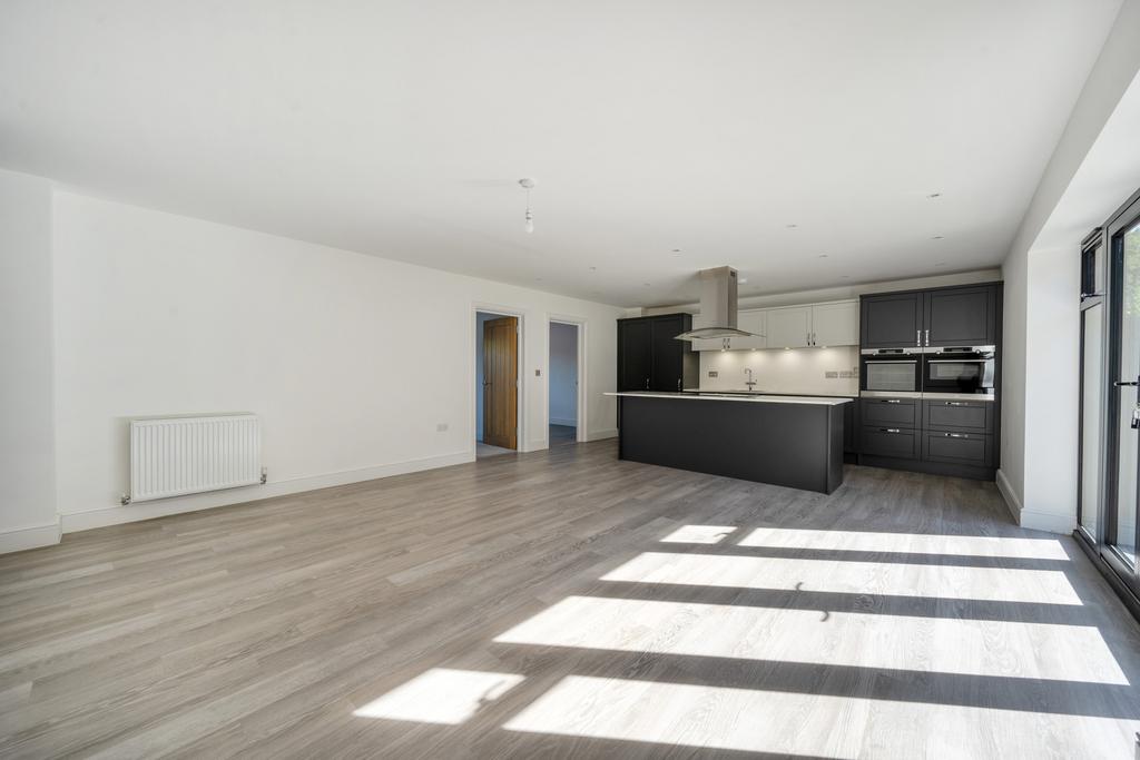 Kitchen Diner 2