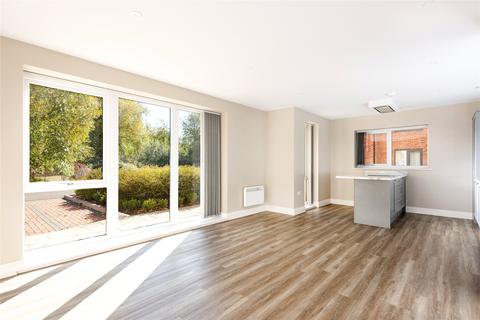 undefined, Cornwalls Meadow, Buckingham, Buckinghamshire, MK18