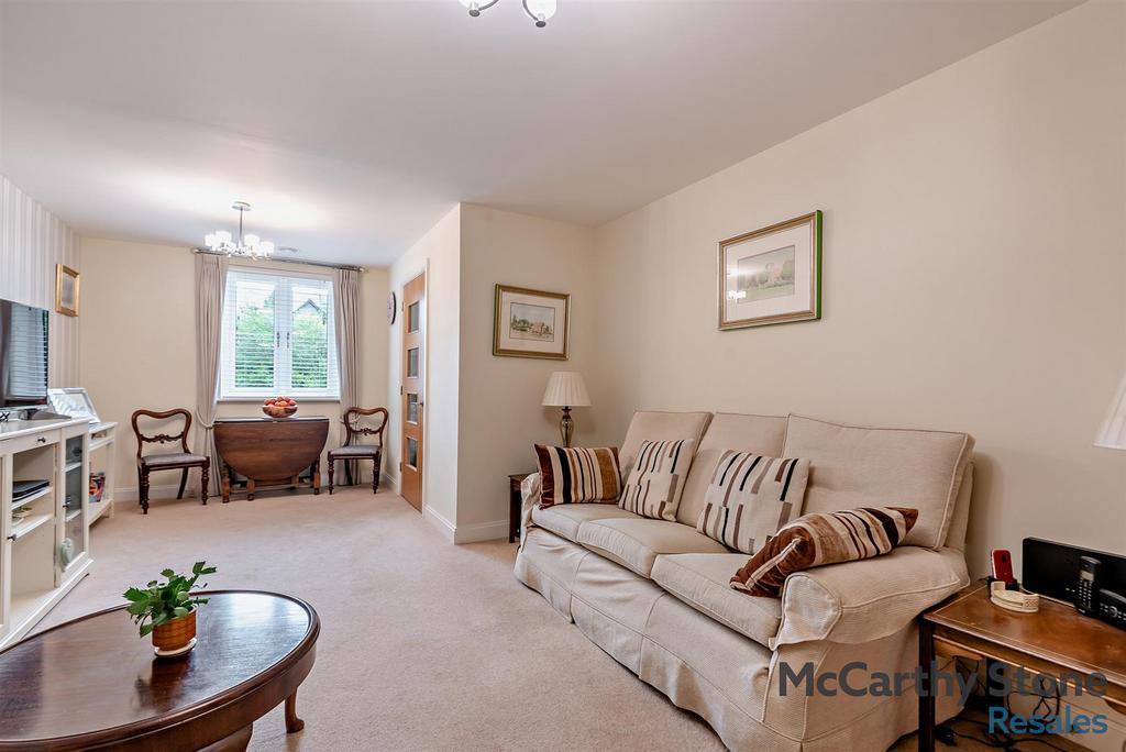 8665548-interior14-800.jpg