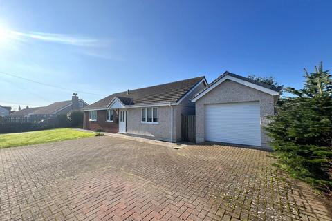 undefined, Lon Uchaf, Dwyran, Anglesey, LL61