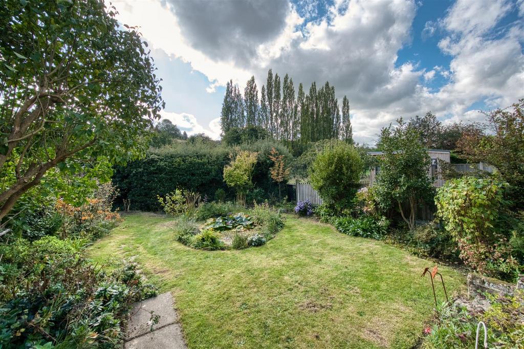 Garden - lawn.jpg