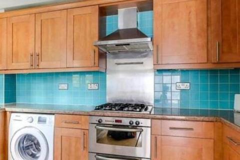 2 bedroom apartment to rent, Kings Road,  Reading,  RG1