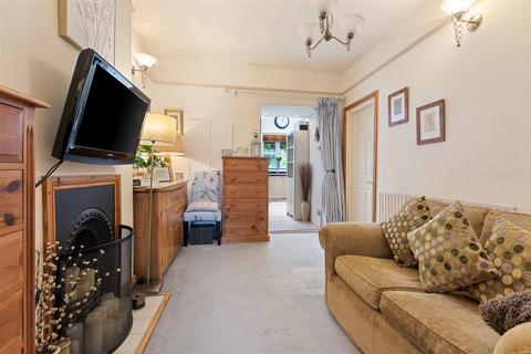 4 bedroom terraced house for sale, Osborne Road, Petersfield, Hampshire